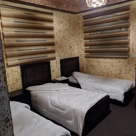 Guest House Attallah Wadi Musa Exterior photo