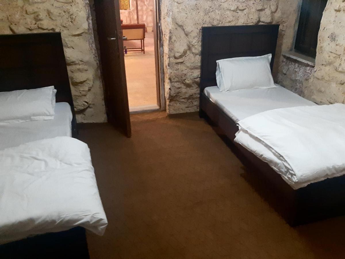 Petra Bedouin House 1 *